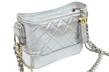 画像をギャラリービューアに読み込む, CHANEL シャネル ショルダーバッグ ガブリエル ヴィンテージカーフ チェーンショルダーバッグ 24番台 シルバー×ゴールド金具