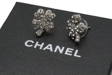 画像をギャラリービューアに読み込む, CHANEL シャネル ピアス クローバー モチーフ アクセサリー 小物 7g 03A フランス製 ラインストーン SS 美品 中古 52370
