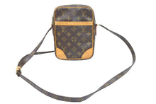 画像をギャラリービューアに読み込む, LOUIS VUITTON ルイ・ヴィトン ショルダーバッグ ダヌーブ モノグラム M45266 ゴールド金具 美品 中古 52410