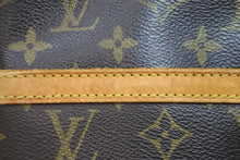 画像をギャラリービューアに読み込む, LOUIS VUITTON ルイ・ヴィトン ショルダーバッグ ダヌーブ モノグラム M45266 ゴールド金具 美品 中古 52410
