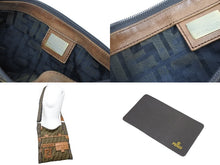 画像をギャラリービューアに読み込む, FENDI フェンディ ショルダーバッグ 8BH006 00NY0 FORT2 サコッシュ ズッカ ブラウン ナイロン ゴールド金具 良品 中古 52420