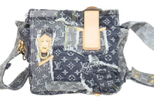 画像をギャラリービューアに読み込む, 極美品 LouisVuitton ルイヴィトン パッチワーク ポスティ メッセンジャーバッグ M95375 モノグラムデニム グレー 中古 52521