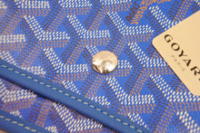 画像をギャラリービューアに読み込む, 新品未使用 GOYARD ゴヤール ショルダーバッグ プリュメ ポーチウォレット ブルー PVC レザー シルバー金具 中古 52532