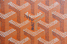 画像をギャラリービューアに読み込む, 新品未使用 GOYARD ゴヤール ショルダーバッグ プリュメ ポーチウォレット オレンジ PVC レザー シルバー金具 中古 52533