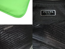Load image into Gallery viewer, 極美品 PRADA プラダ ポーチ アクセサリーポーチ テスートポーチ グリーン トライアングルプレート 1NH545 シルバー金具 中古 52544