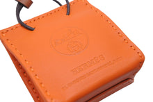 Load image into Gallery viewer, 新品同様 HERMES エルメス キーホルダー・キーチャーム アニョーミロ バッグチャーム D AM刻印 079065CA FEU/GOLD 中古 52620