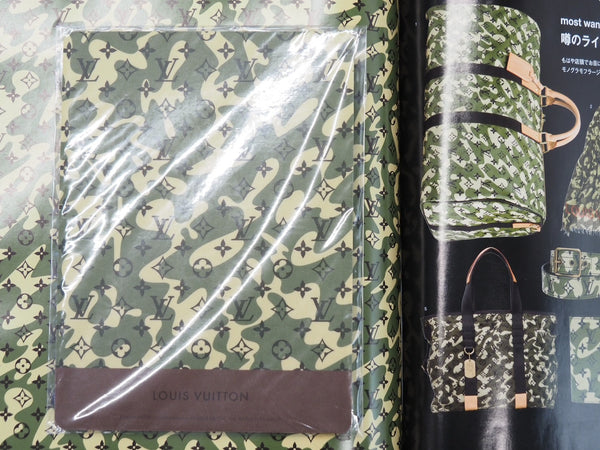 日本限定 新品未使用 LOUIS VUITTON ルイヴィトン 村上隆 モノグラム カモフラージュ マウスパッド ヌメロ 雑誌 中古 52790