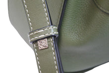 画像をギャラリービューアに読み込む, LOEWE ロエベ ショルダーバッグ ハンモック ドローストリングミニ 2WAYハンドバッグ グリーン シルバー金具 美品 中古 52885 正規品