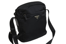 Load image into Gallery viewer, PRADA プラダ ショルダーバッグ 斜めがけバッグ トライアングルロゴ ナイロン ブラック シルバー金具 美品 中古 52981