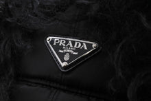 Load image into Gallery viewer, PRADA プラダ 帽子 フライトキャップ ファー付き ナイロン 2HC180 19AW CAPPELLI ブラック サイズL 美品 中古 53149