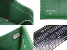 画像をギャラリービューアに読み込む, CHANEL シャネル 三つ折り財布 ウォレット 30番台 ココマーク グリーン グレインドカーフスキン シルバー金具 美品 中古 53180
