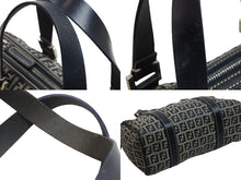 画像をギャラリービューアに読み込む, FENDI フェンディ ミニボストンバッグ ハンドバッグ ズッキーノ柄 レザー ネイビー グレー シルバー金具 美品 中古 53225