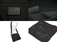 画像をギャラリービューアに読み込む, GUCCI グッチ ショルダーバッグ 斜めがけバッグ 146236 4276 GGキャンバス ブラック シルバー金具 良品 中古 55105