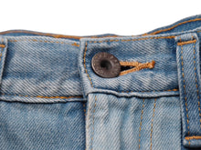 Load image into Gallery viewer, 極美品 KAPITAL キャピタル ショートパンツ 12.5ozデニム ワッペン リメイク K2306SP221 サイズ32 ブルー コットン 53272 中古品