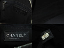 画像をギャラリービューアに読み込む, 極美品 CHANEL シャネル ショルダーバッグ マトラッセ チェーンショルダー 22番台 ブラック レザー ガンメタリック金具 中古 53297