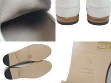 Load image into Gallery viewer, 極美品 HERMES エルメス 靴 シューズ ローファー ケリー金具 デスタン ホワイト ベージュ レザー 35 1/2 シルバー金具 中古 53342