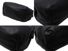 Load image into Gallery viewer, CHROME HEARTS クロムハーツ ポーチ コスメティックケース ダガー ブラック シルバー金具 良品 美品 53377