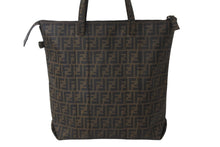 画像をギャラリービューアに読み込む, FENDI フェンディ ズッカ柄 トートバッグ 7VA-196-UZD ファスナー開閉 ブラック ブラウン 美品 中古 53638