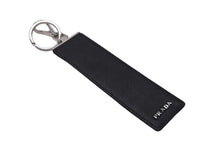 Load image into Gallery viewer, 極美品 PRADA プラダ キーリング キーホルダー 2TL254 イタリア製 サフィアーノレザー メタル ブラック グレー シルバー 中古 53689