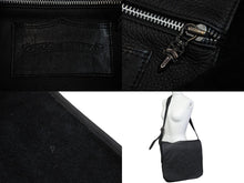 画像をギャラリービューアに読み込む, 極美品 CHROME HEARTS クロムハーツ ショルダーバッグ セメタリークロスパッチ メールバック レザー 中古 53772