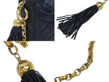 Load image into Gallery viewer, CHANEL シャネル ココマーク チェーンショルダーバッグ 斜めがけバッグ 5番台 ラムスキン ネイビー ゴールド金具 美品 中古 53792