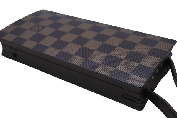 New, unused, not for sale Louis Vuitton HC300HC 25th Anniversary Seluxe Clavier Damier Small Laptop 53973