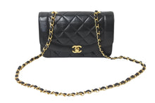 画像をギャラリービューアに読み込む, CHANEL シャネル ショルダーバッグ ダイアナ22 マトラッセ チェーン ヴィンテージ 2番台 ブラック ゴールド金具 美品 中古 54129