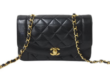 画像をギャラリービューアに読み込む, CHANEL シャネル ショルダーバッグ ダイアナ22 マトラッセ チェーン ヴィンテージ 2番台 ブラック ゴールド金具 美品 中古 54129