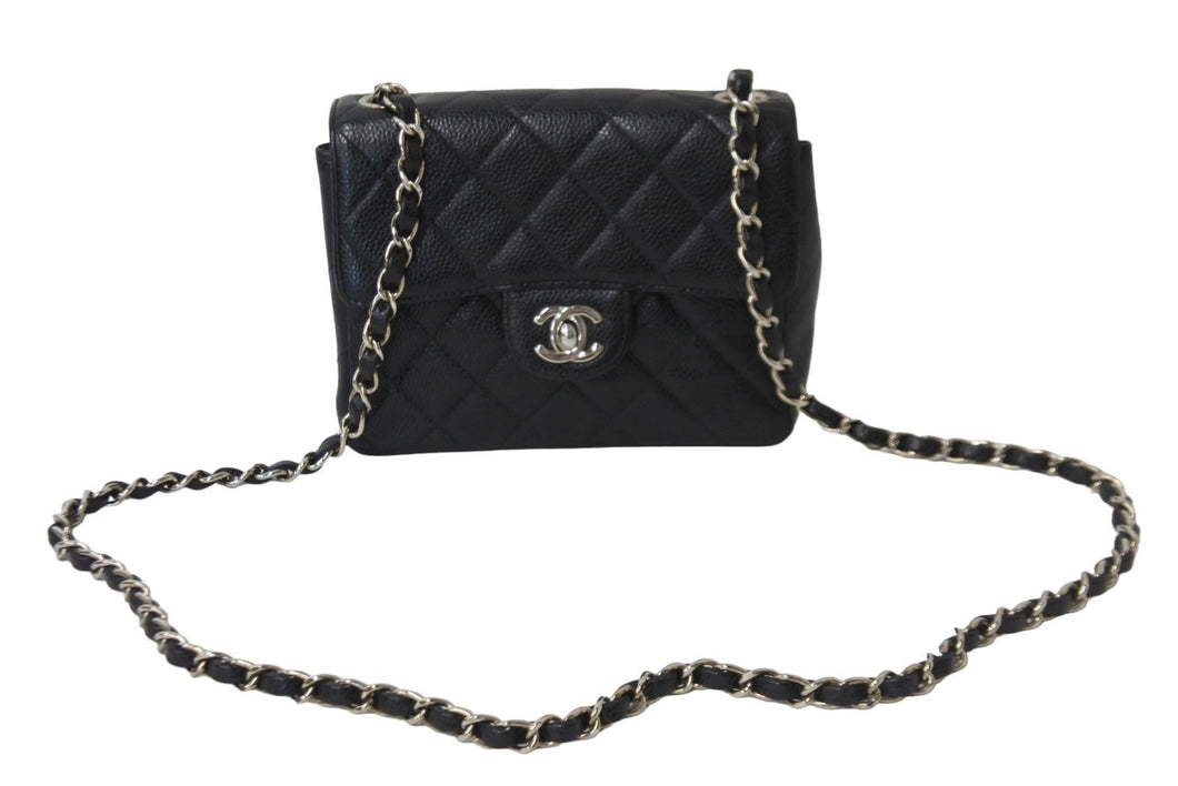 極美品 CHANEL シャネル ショルダーバッグ ミニ マトラッセチェーン