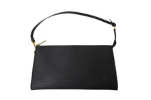 画像をギャラリービューアに読み込む, 極美品 LOUIS VUITTON ルイ・ヴィトン ハンドバッグ ポシェット・アクセソワール エピ M52942 ブラック ゴールド金具 中古 54152