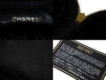 画像をギャラリービューアに読み込む, CHANEL シャネル ココマーク バニティバッグ 縦型 ハンドバッグ 3番台 キャビアスキン ブラック ゴールド金具 美品 中古 54177