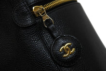 画像をギャラリービューアに読み込む, CHANEL シャネル ココマーク バニティバッグ 縦型 ハンドバッグ 3番台 キャビアスキン ブラック ゴールド金具 美品 中古 54177