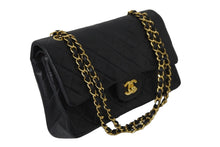 画像をギャラリービューアに読み込む, CHANEL シャネル マトラッセ25 ショルダーバッグ ダブルフラップ 2番台 ラムスキン ブラック ゴールド金具 美品 中古 54277