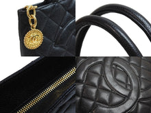 画像をギャラリービューアに読み込む, CHANEL シャネル 復刻トート 7番台 ハンドバッグ ココマーク キャビアスキン ブラック ゴールド金具 美品 中古 54298