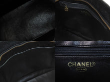 画像をギャラリービューアに読み込む, CHANEL シャネル 復刻トート 7番台 ハンドバッグ ココマーク キャビアスキン ブラック ゴールド金具 美品 中古 54298