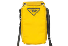 Load image into Gallery viewer, PRADA プラダ ミニショルダーバッグ トライアングルロゴ ナイロン イエロー グレー 美品 中古 54313