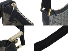 画像をギャラリービューアに読み込む, GUCCI グッチ GGクリスタル ショルダーバッグ PVC レザー シルバー グレー ブラック 181092 1669 良品 中古 54352