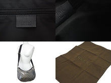 画像をギャラリービューアに読み込む, GUCCI グッチ GGクリスタル ショルダーバッグ PVC レザー シルバー グレー ブラック 181092 1669 良品 中古 54352