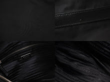 Load image into Gallery viewer, PRADA プラダ ハンドバッグ ワンショルダー 三角プレート ブラック ナイロン BR3332 シルバー金具 美品 中古 54358