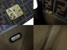 Load image into Gallery viewer, FENDI フェンディ ハンドバッグ ショルダーバッグ ズッカ柄 FF ロゴ レザー 091493308 2way ゴールド金具 美品 中古 54361