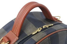 画像をギャラリービューアに読み込む, FENDI フェンディ ぺカン 丸型 ハンドバッグ ロゴ ブラウン ブラック レザー コーティングキャンバス 鞄 良品 中古 54364