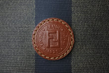 画像をギャラリービューアに読み込む, FENDI フェンディ ぺカン 丸型 ハンドバッグ ロゴ ブラウン ブラック レザー コーティングキャンバス 鞄 良品 中古 54364