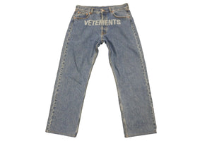 VETEMENTS ヴェトモン デニムパンツ フロントロゴ ウォッシュ加工 20AW ブルー コットン サイズXL MAH21PA136 美品 中古 54379