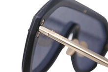 画像をギャラリービューアに読み込む, 極美品 FENDI フェンディ 一枚レンズサングラス ファビュラス ズッカ柄 145- M0039/G/S ブラック ゴールド金具 中古 54382