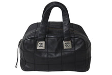 画像をギャラリービューアに読み込む, CHANEL シャネル チョコバー ハンドバッグ ミニボストンバッグ 8番台 A24184 ラムスキン ブラック シルバー 美品 中古 54400