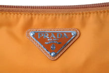 Load image into Gallery viewer, PRADA プラダ ポーチ 1NH545 ストラップ付き TESSUTO アランチョ ナイロン プレートロゴ オレンジ シルバー金具 美品 中古 54425