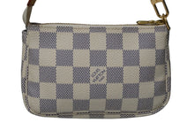画像をギャラリービューアに読み込む, LOUIS VUITTON ルイヴィトン ポーチ N58010 ミニポシェットアクセソワール ダミエアズール ホワイト ゴールド金具 美品 中古 54456