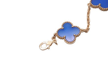 Load image into Gallery viewer, 新品未使用 Van Cleef &amp; Arpels ヴァンクリーフ＆アーペル ヴィンテージアルハンブラ VCARP34900 ブルーアゲート YG 18K 54478