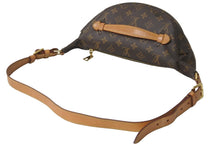 Load image into Gallery viewer, LOUIS VUITTON ルイヴィトン ボディバッグ M43644 バムバッグ ブラウン モノグラムキャンバス ゴールド金具 美品 中古 54528