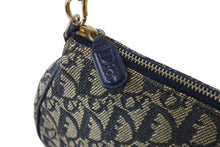 Load image into Gallery viewer, Christian DIor クリスチャンディオール サドル ポーチ ワンショルダーバック MC1021 トロッター柄 ネイビー 美品 中古 54539